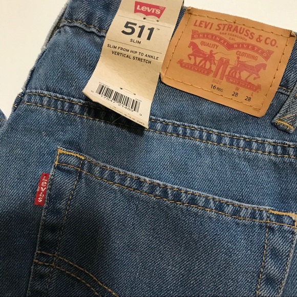 New Levi’s - Picture 2 of 14